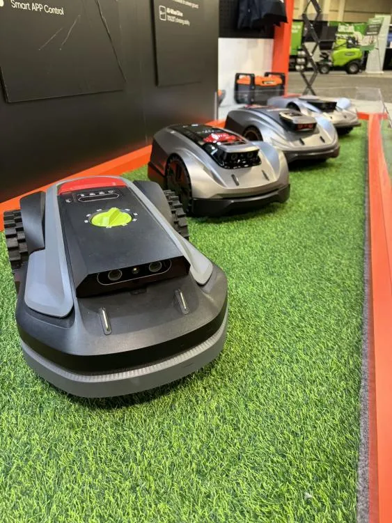 Sunseeker&rsquo;s Award-Winning Robotic Mowers Showcase AI, Precise Navigation at Elevate