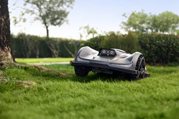 „Sunseeker“ Pristato Robotines Vejapjoves „Lowe's“ Internetinėje Platformoje